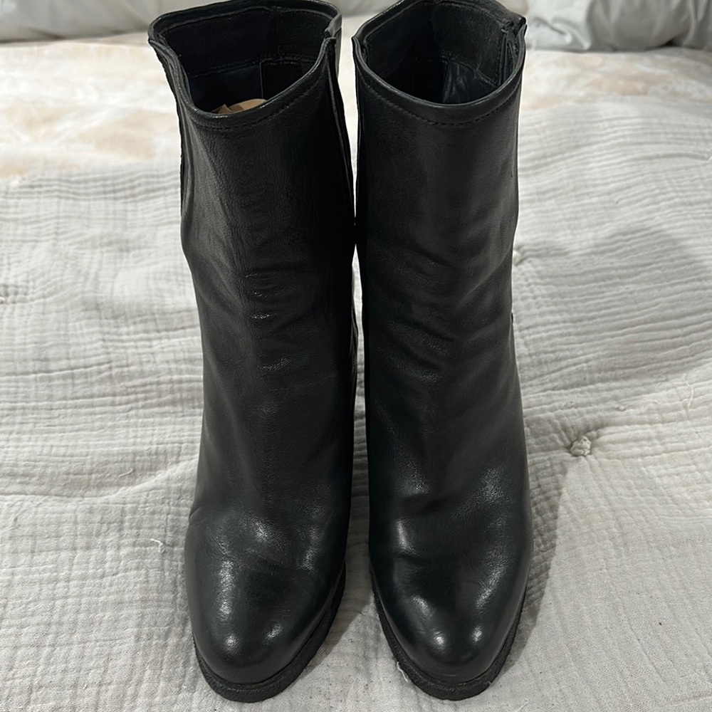 Stuart Weitzman Black Ankle Booties Sleek Design